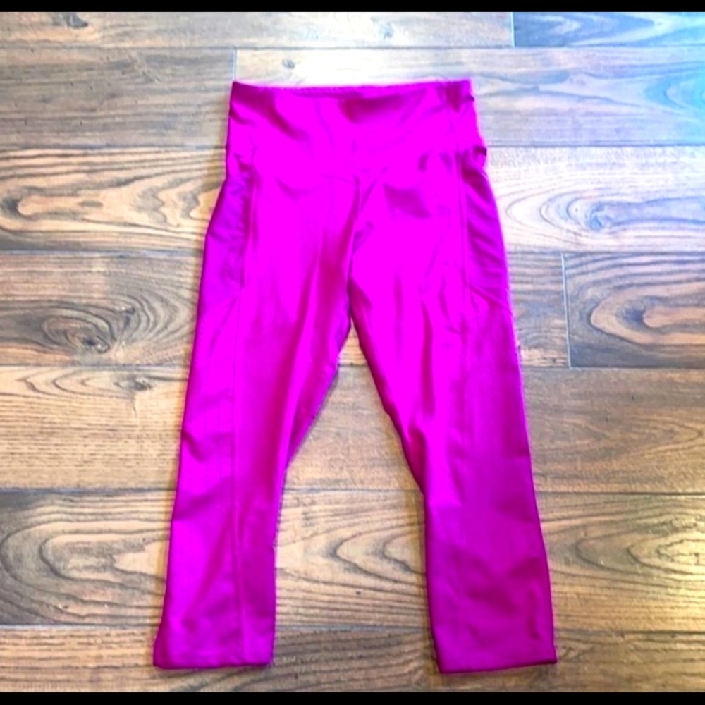 Champion hot pink active wear yoga leggings with pockets size medium